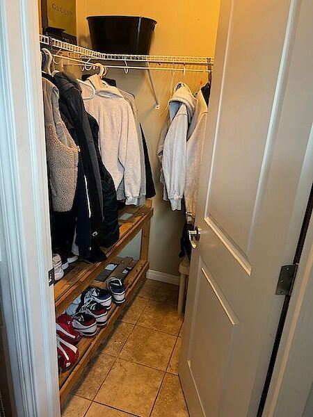 Calgary 6 bedrooms Main Floor for rent. Property photo: 644844-3