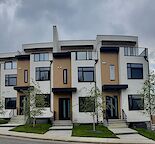 Brand New-Downtown Views and rooftop patio Luxury Townhome 3 B-3.5 Bath