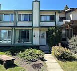 Large 3 bedroom Townhouse
