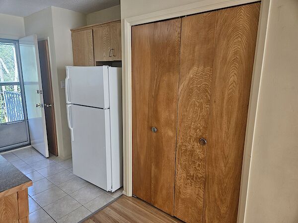 Calgary 2 + Den bedrooms Townhouse for rent. Property photo: 645168-3