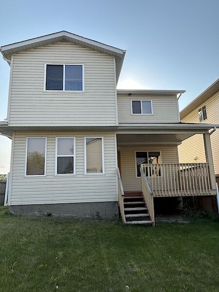Calgary 3 + Den bedrooms House for rent. Property photo: 645363-2