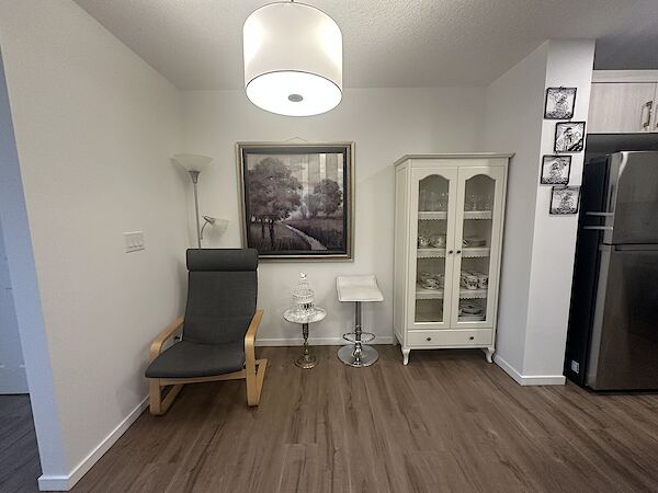 Calgary 3 bedrooms Townhouse for rent. Property photo: 645458-2