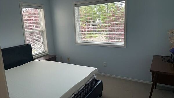 Calgary 4 + Den bedrooms House for rent. Property photo: 647776-3