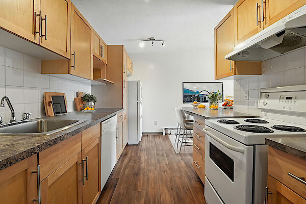 Calgary 1 bedrooms Apartment for rent. Property photo: 647791-3
