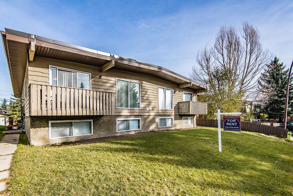 Calgary 3 bedrooms Duplex for rent. Property photo: 648176-1