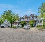 Renovated Charming 2 Bedroom Townhouse
