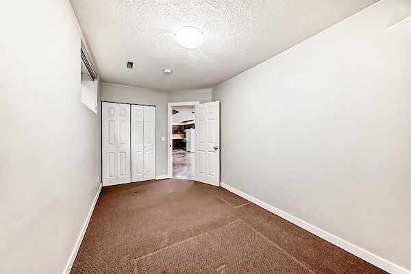 Calgary 2 bedrooms Basement for rent. Property photo: 650242-3