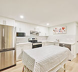 Newly Renovated Basement Suite Shared accommodation in Varsity – Rent Room
