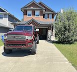 Entire house with 4bedrooms3.5bathrooms in Saddle ridge
