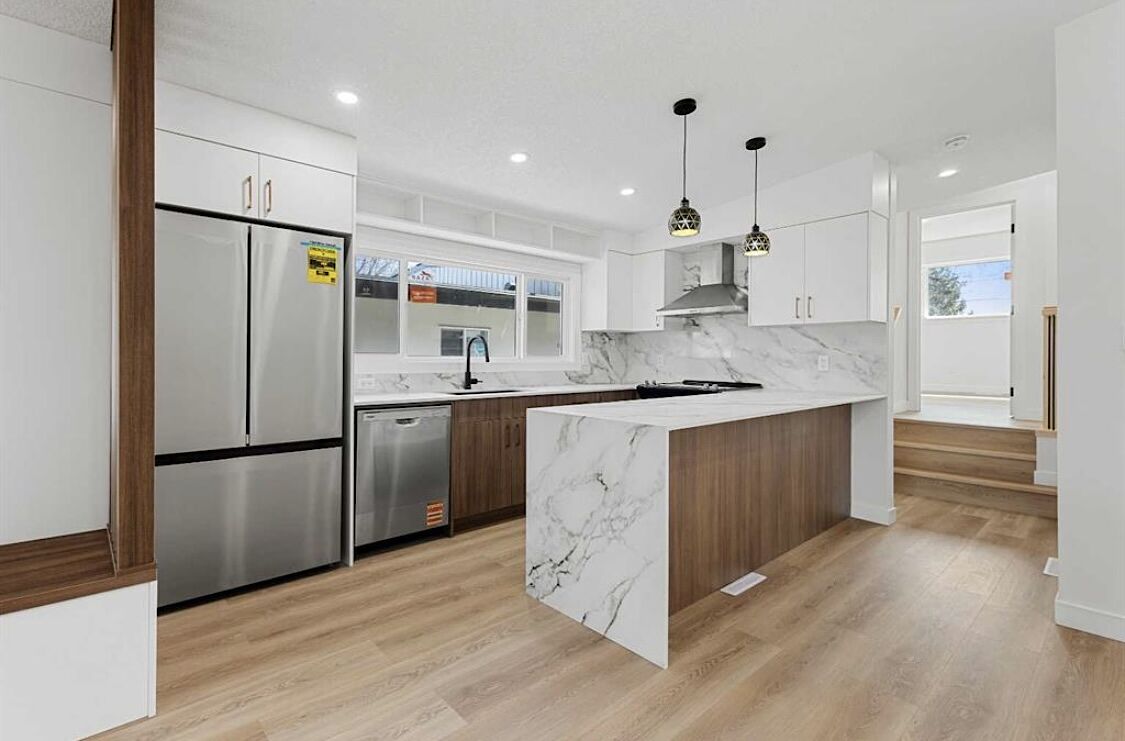 Calgary 2 bedrooms Main Floor for rent. Property photo: 651274-1
