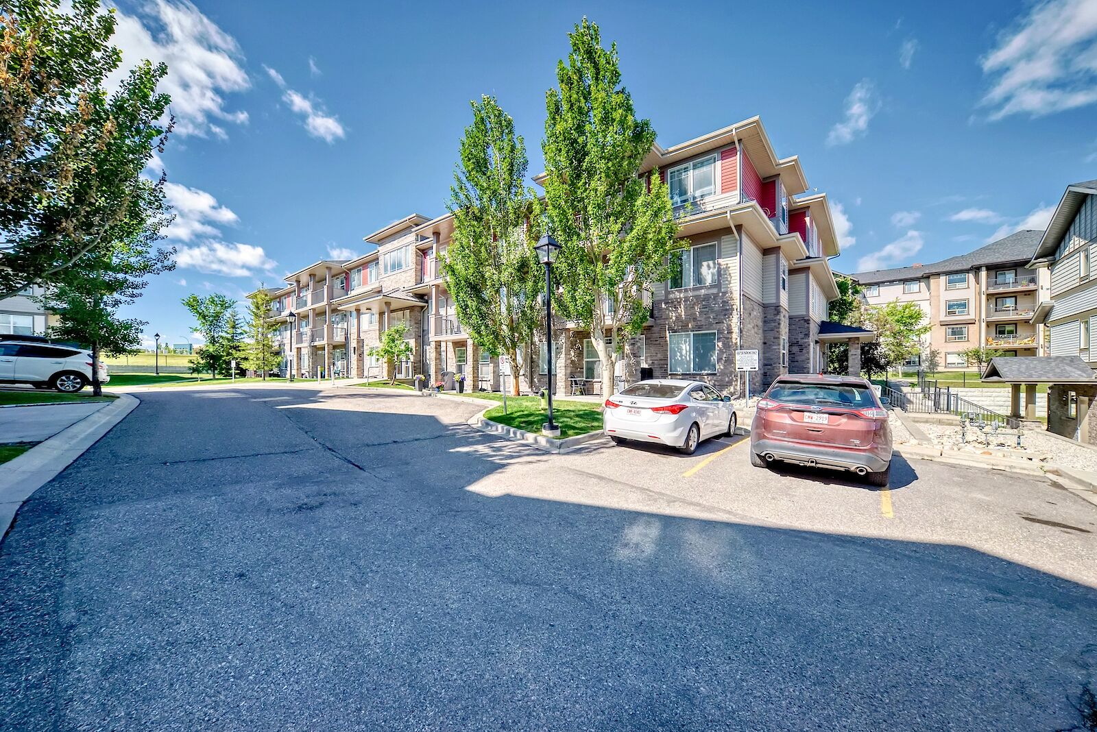 Calgary 2 bedrooms Apartment for rent. Property photo: 652004-1