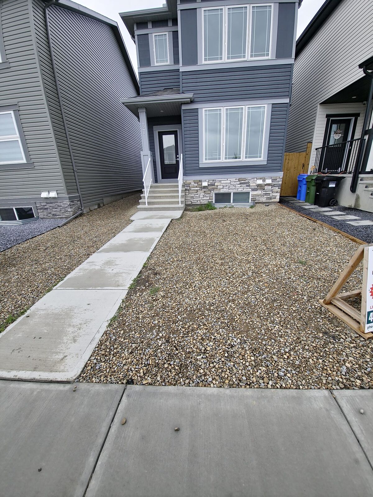Calgary 3 bedrooms Main Floor for rent. Property photo: 652112-1