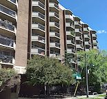 Clean modern 1brm / 1 bath, includes ALL utils and parking, small pet OK no fee!