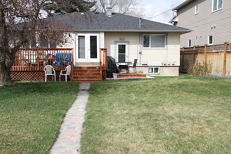 Calgary 2 bedrooms Basement for rent. Property photo: 65356-2