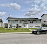 Thorncliffe Bi-level 4-Plex 1 Bedroom Lower Unit