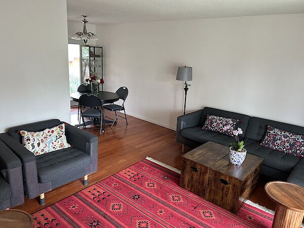 Calgary 3 bedrooms House for rent. Property photo: 654697-3