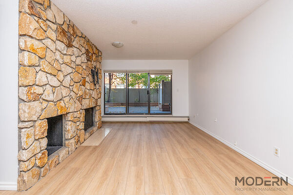 Calgary 1 bedroom Condo Unit for rent. Property photo: 655254-3