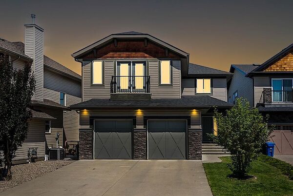 Calgary 4 + Den bedrooms House for rent. Property photo: 655671-3