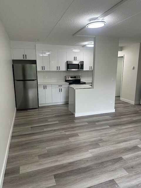 Calgary 1 bedrooms Apartment for rent. Property photo: 656247-1