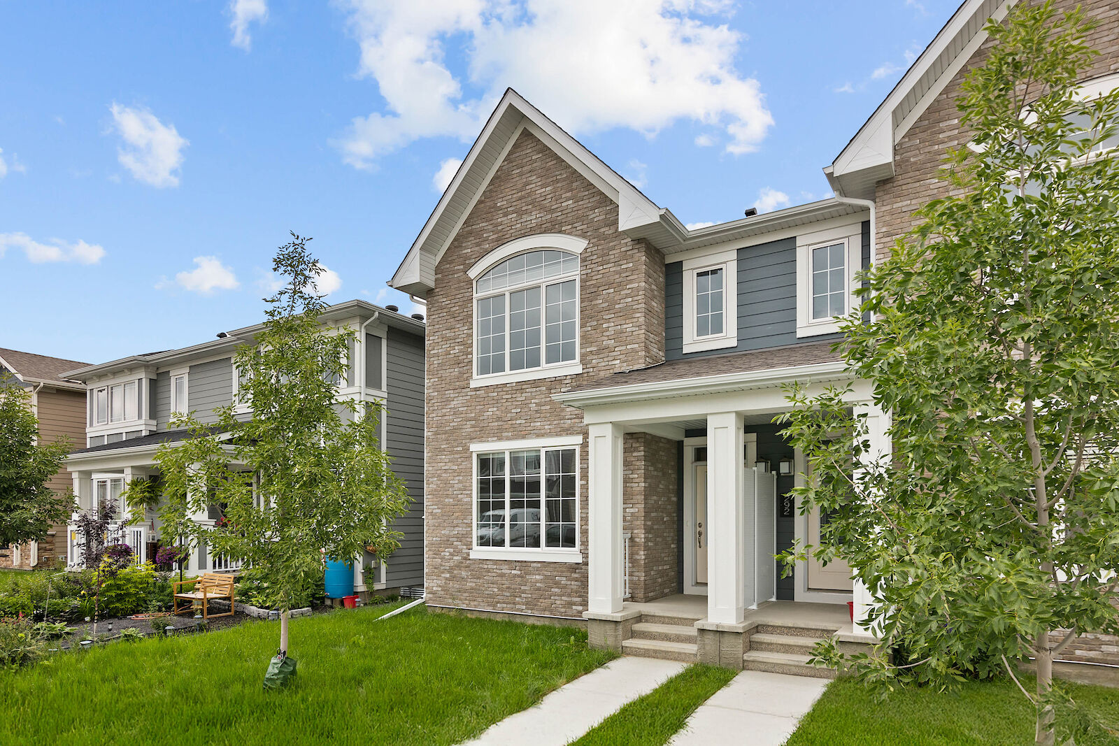 Calgary 3 bedrooms Duplex for rent. Property photo: 656395-1