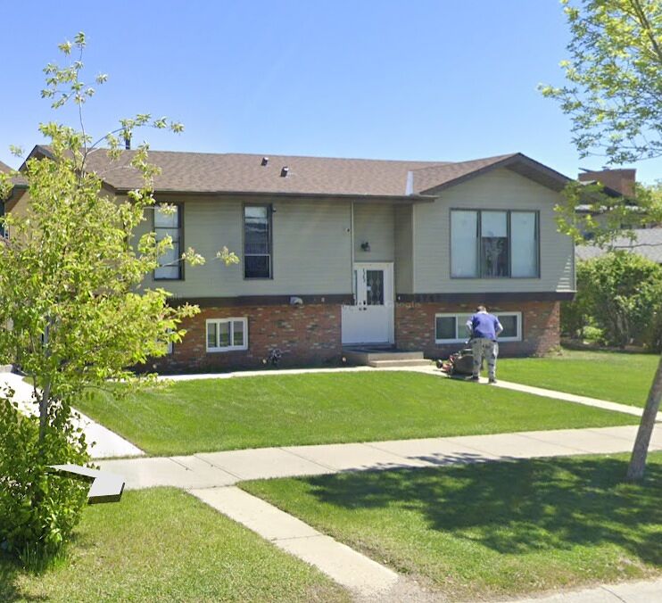 Calgary 3 bedrooms House for rent. Property photo: 656874-1