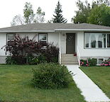 All Utilities paid for incl. Internet,Parking too . Safe,close to Uni and LRT