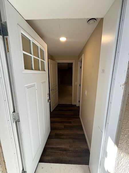 Calgary 1 + Den bedrooms Basement for rent. Property photo: 658421-3