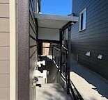 ONE BEDROOM + DEN BASEMENT WITH SEPARATE ENTRANCE AND LAUNDRY