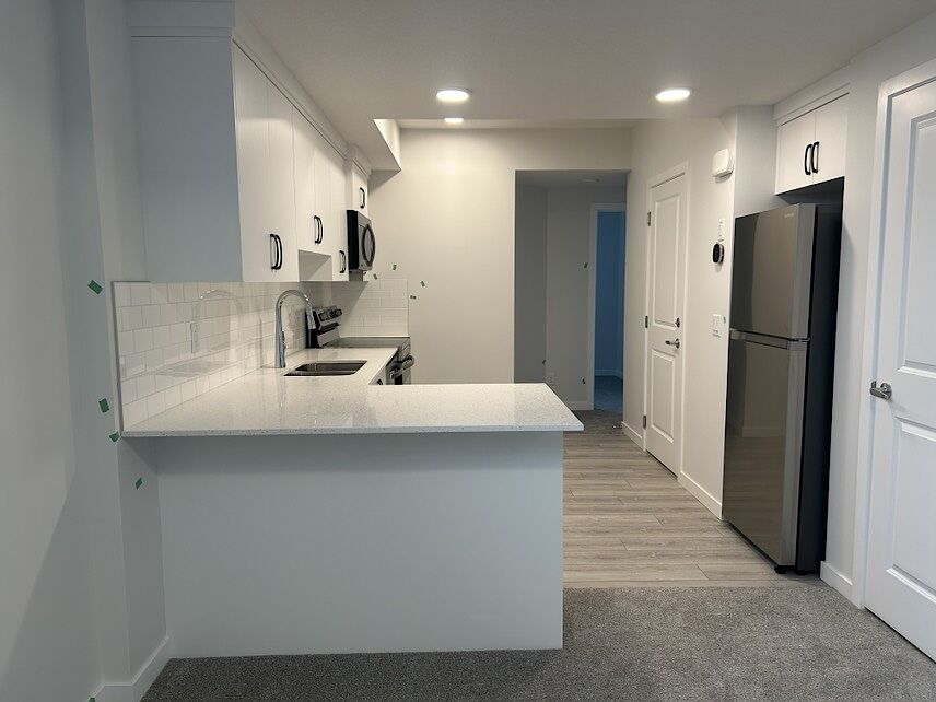 Calgary 2 bedrooms Basement for rent. Property photo: 658445-1