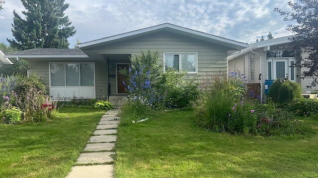 Calgary 2 bedrooms Basement for rent. Property photo: 659469-1