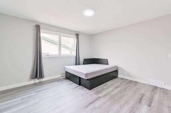 Calgary 3 bedrooms Room For Rent for rent. Property photo: 665503-3