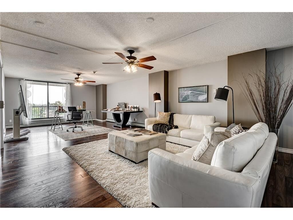 Calgary 2 bedrooms Condo Unit for rent. Property photo: 665851-1