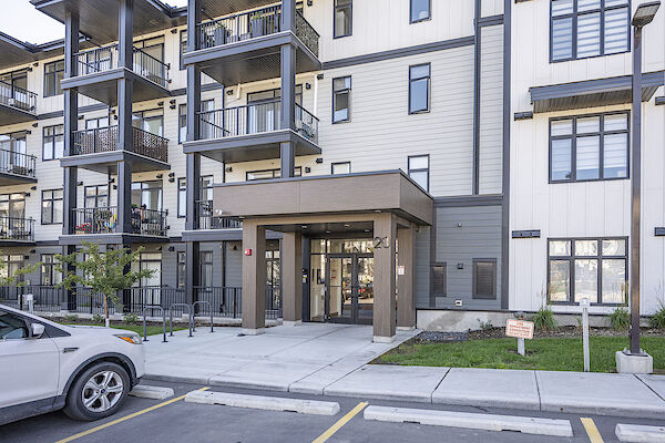Calgary 2 bedrooms Condo Unit for rent. Property photo: 666463-2