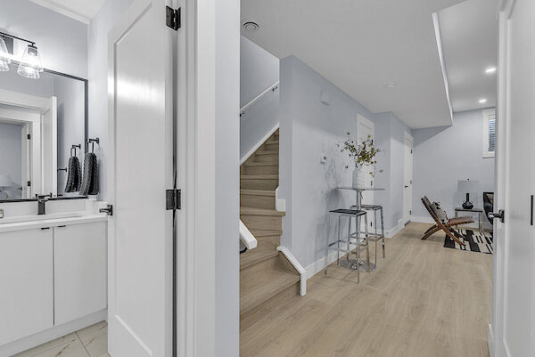Calgary 1 bedroom Basement for rent. Property photo: 666572-3