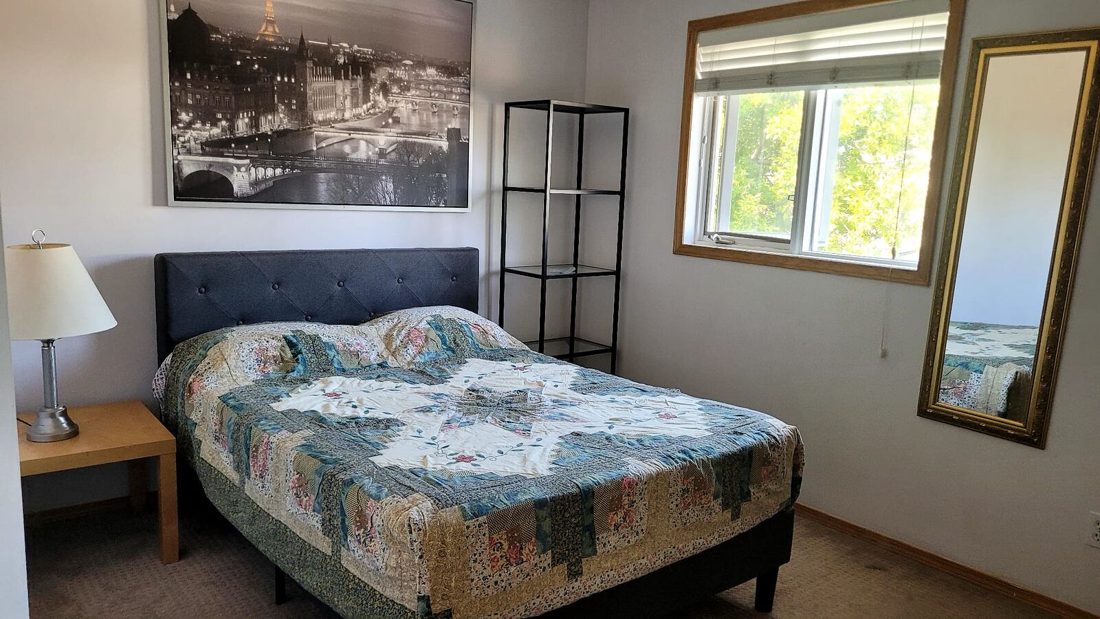 Calgary 1 bedroom Room For Rent for rent. Property photo: 668209-1