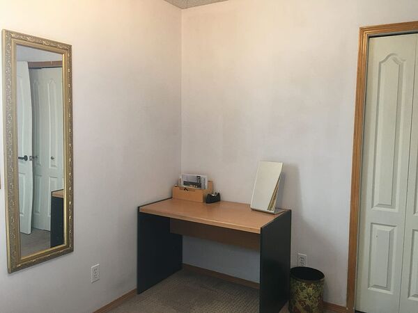 Calgary 1 bedroom Room For Rent for rent. Property photo: 668209-2