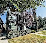 Modern Spacious & Newly Renovated Townhome in Bridgeland (Available from Nov 1)