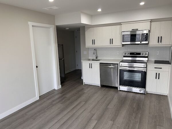 Calgary 1 bedroom Basement for rent. Property photo: 670621-2