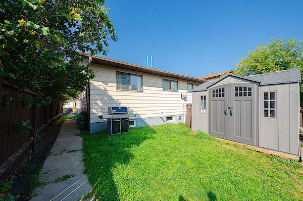 Calgary 1 + Den bedrooms Basement for rent. Property photo: 670836-3