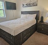 Fully Furnished Room ln Deep South, (Somerset) (LGBTQ Home)