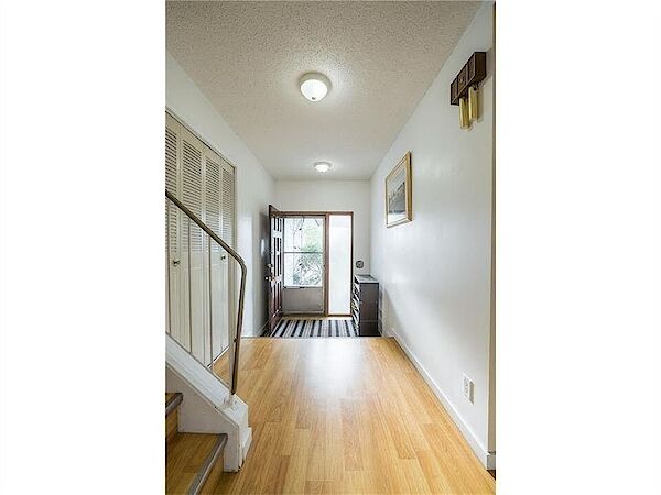 Calgary 1 bedroom Room For Rent for rent. Property photo: 671802-2