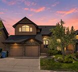 Luxury Aspen Woods | Main Level Maste Bd | 7 Bedrooms | 4.5 Bathrooms | 4400+ SF