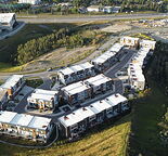 Modern 3-bedroom townhouse in Trinity Hills backing onto nature