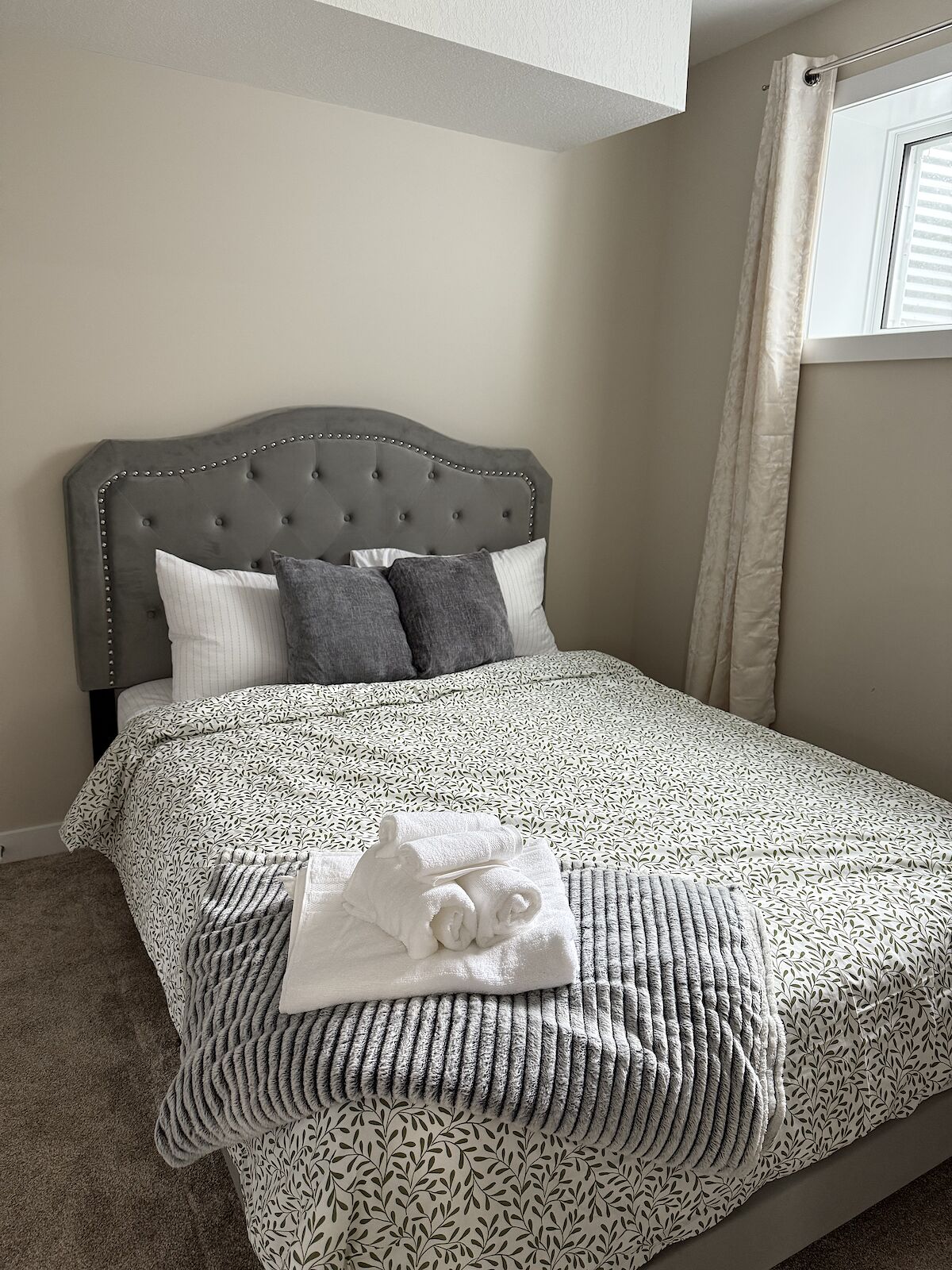 Edmonton 1 bedroom Basement for rent. Property photo: 672795-1