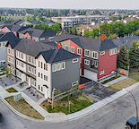 3+Den townhome, double garage in Pineridge!