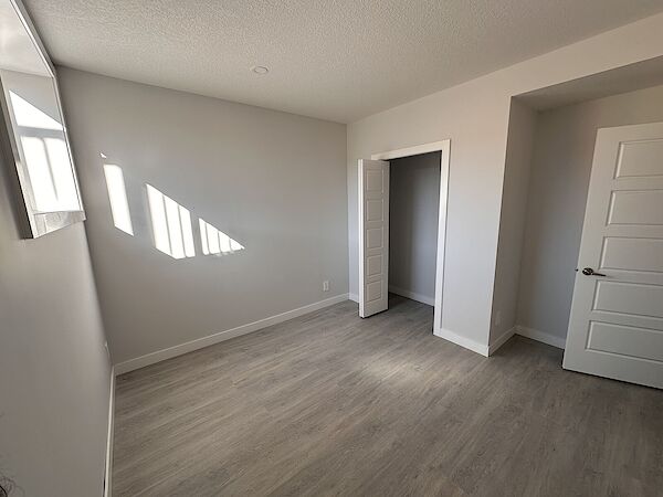 Calgary 2 bedrooms Basement for rent. Property photo: 674757-2