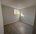 Spacious 2 Bedroom/1 Bathroom Suite – oversized windows on a sunshine lot