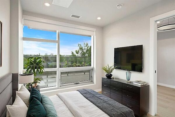 Calgary 1 bedroom Condo Unit for rent. Property photo: 674869-3
