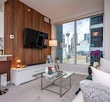 Unison Bright 2-Bedroom Condo with Floor-to-Ceiling Windows & Tower Views