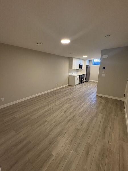 Calgary 1 bedroom Basement for rent. Property photo: 677436-2